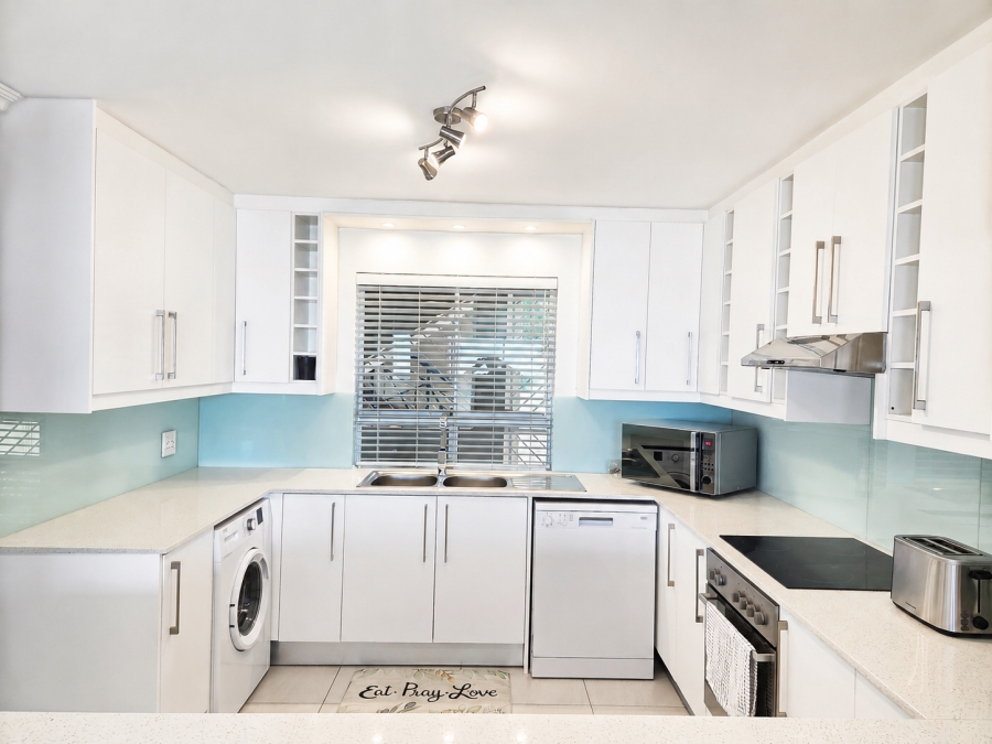 3 Bedroom Property for Sale in Table View Western Cape